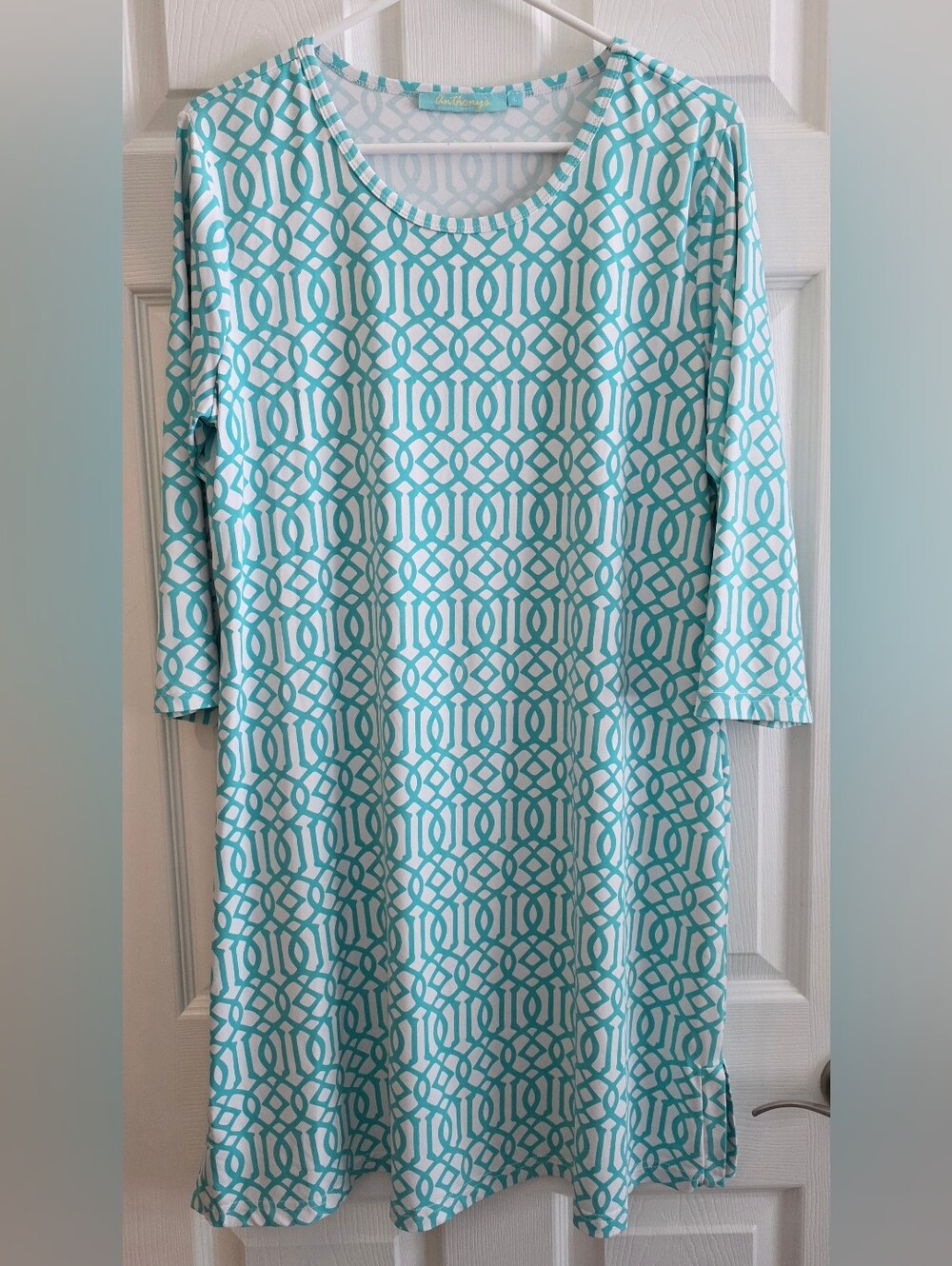 Lulu B (Anthonys) Large Dress Aqua White 3/4 Sleeve Activeware